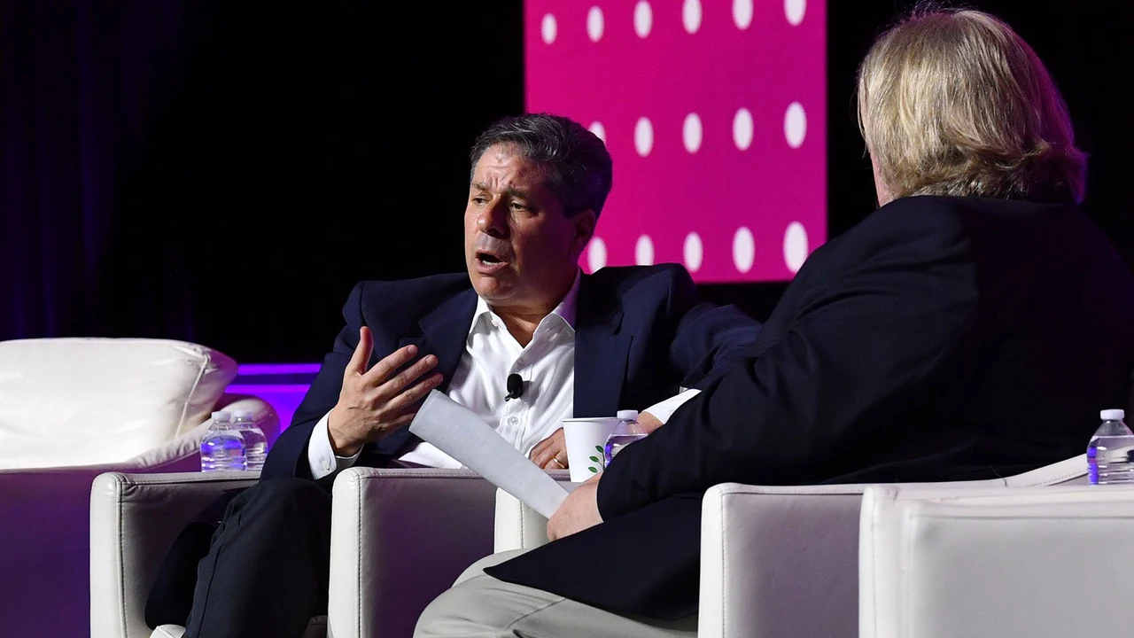 The SEC approved 24/7 trading for WisdomTree's tokenized money market fund.